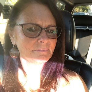 Meet your Posher, Dana